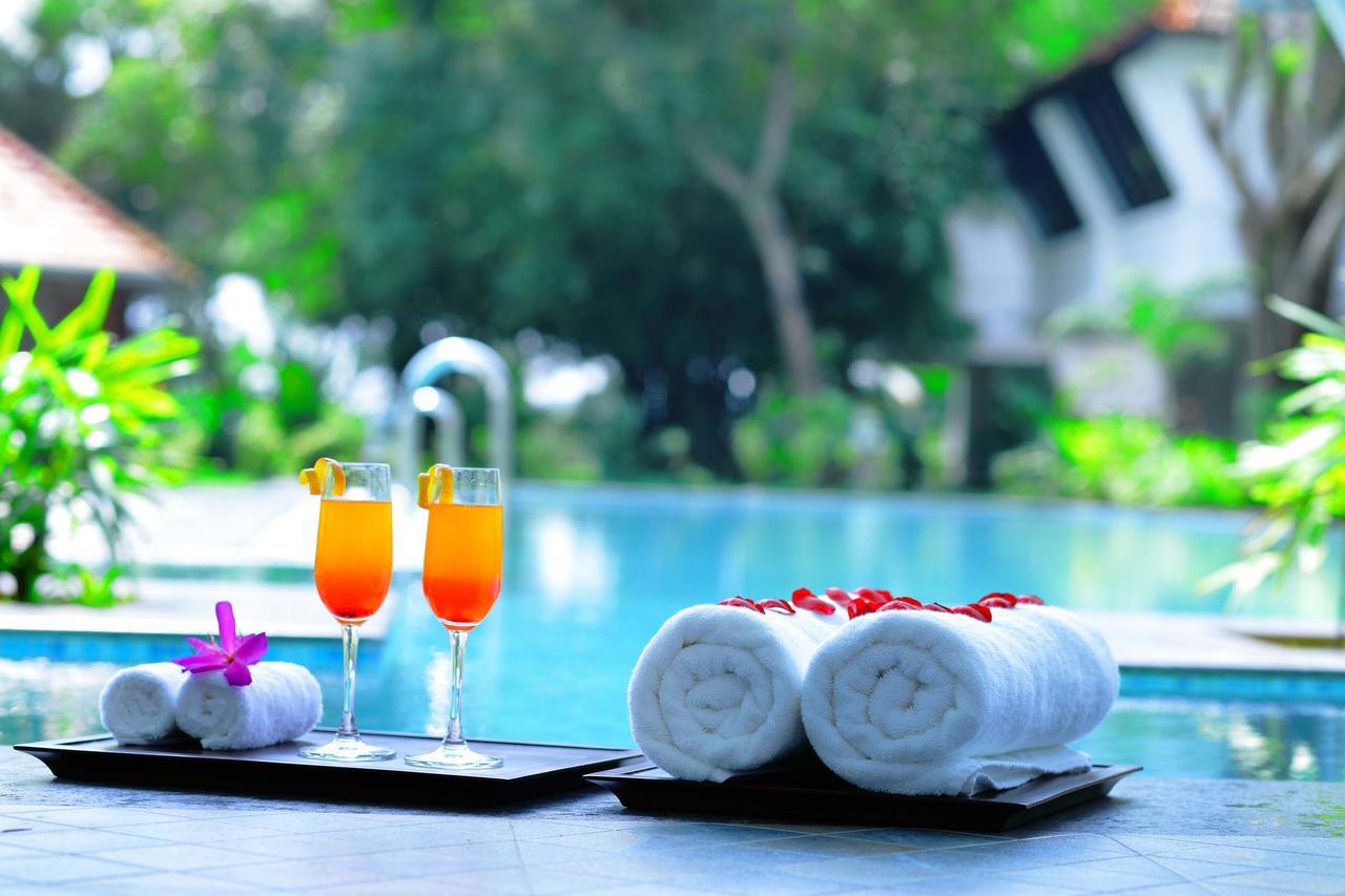 Nihara Resort And Spa Cochin Kochi Eksteriør bilde