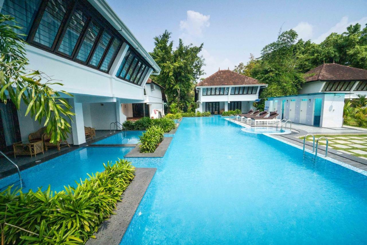 Nihara Resort And Spa Cochin Kochi Eksteriør bilde